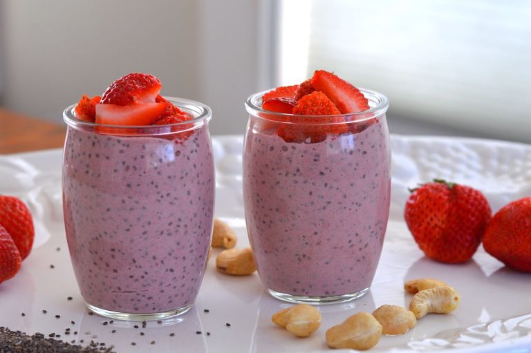 Vegan Strawberry Chia Pudding - Simple Nourished Home